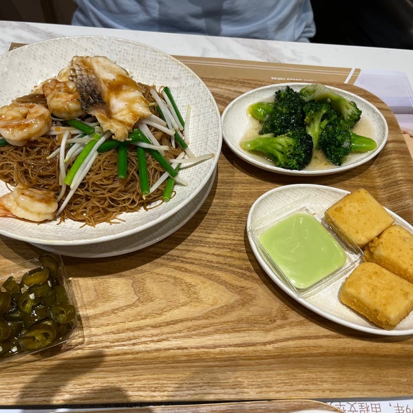 Boon Tong Kee Chinese Restaurant in Central Region