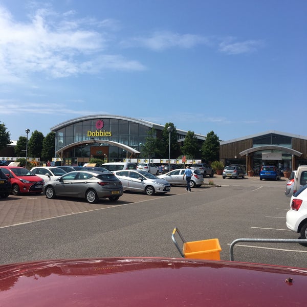 photos at dobbies garden centre southport 6 tips