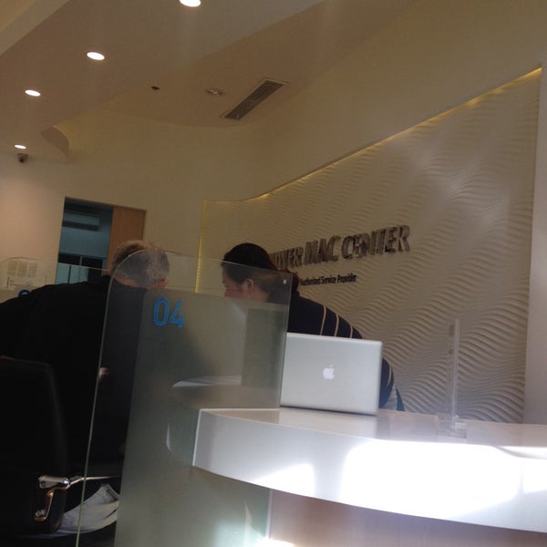 Power Mac Center Electronics Store in Cebu City