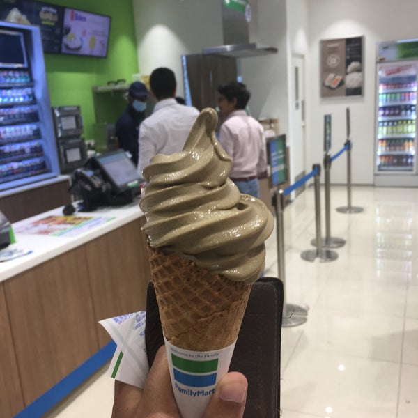 Family mart meru