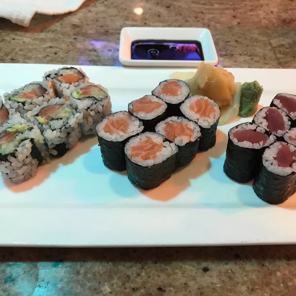 Photo prise au Sumo Japanese Restaurant par Michael M. le11/22/2017