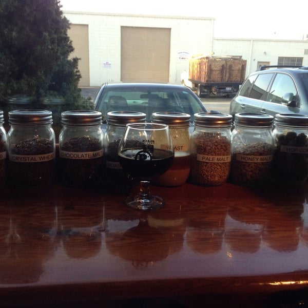 11/29/2013 tarihinde Chuck B.ziyaretçi tarafından Payette Brewing Company'de çekilen fotoğraf