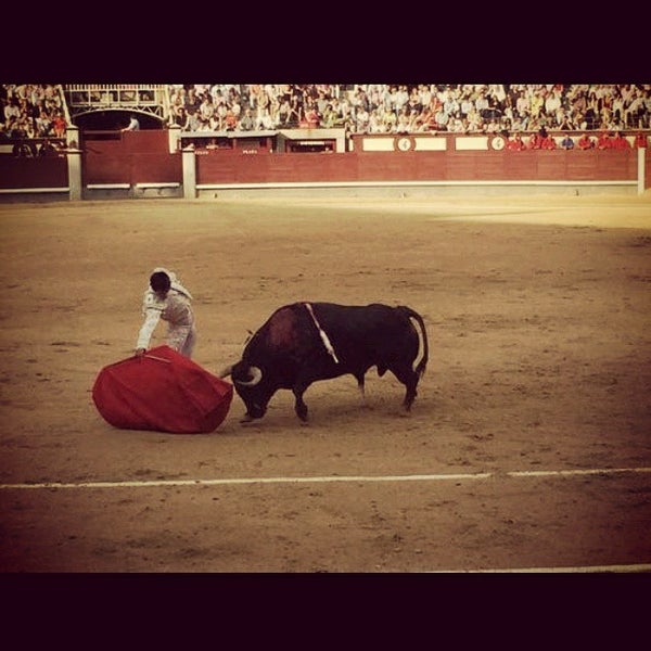 Foto tirada no(a) Las Ventas Tour por Murat T. em 5/20/2015