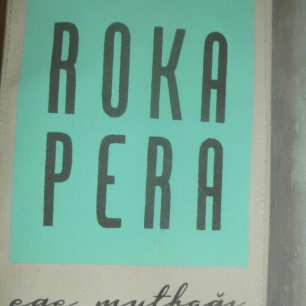 รูปภาพถ่ายที่ Roka Pera โดย Murat T. เมื่อ 12/3/2014