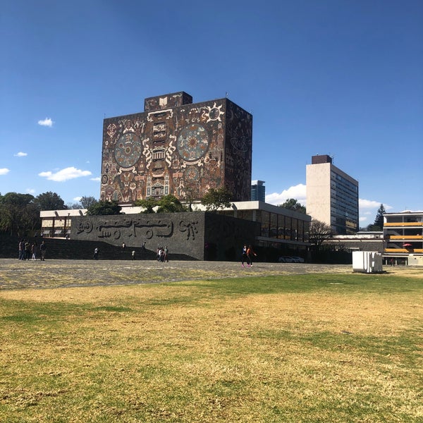 Photo taken at Facultad de Arquitectura - UNAM by Ivonne L. on 2/20/2019
