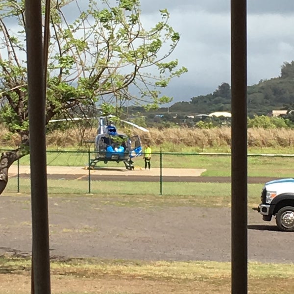 5/21/2016에 Steve D.님이 Island Helicopters Kauai에서 찍은 사진