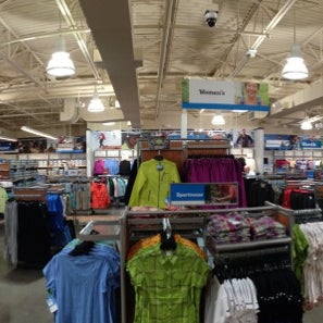 Columbia Sportswear - Clothing Store in 