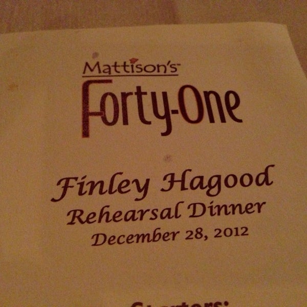 Foto tirada no(a) Mattison&#39;s Forty-One por Ryan S. em 12/29/2012