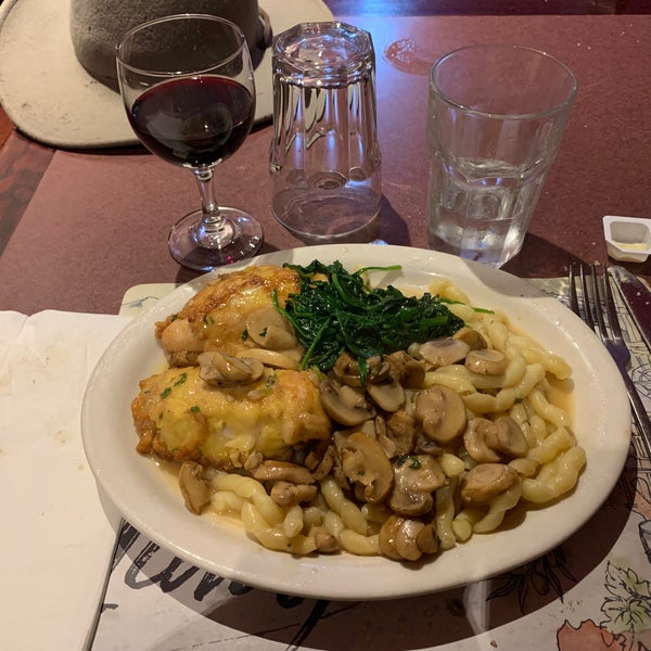 Bocelli's Restaurant & Pizza South Medford 374 Main St