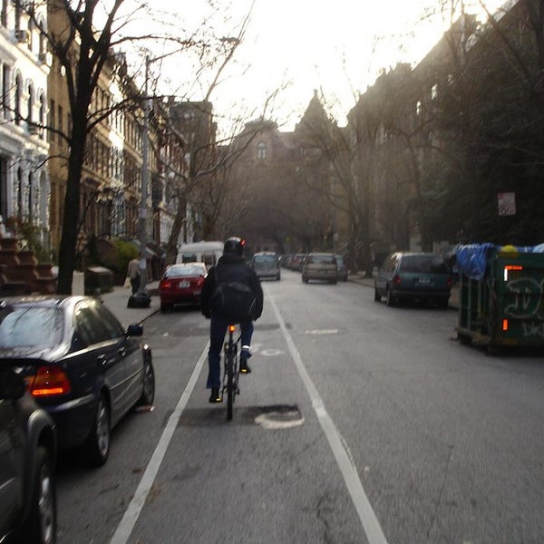 Want to go for a ride in the city? These are New York's most bike-friendly neighborhoods! Read more on our blog...