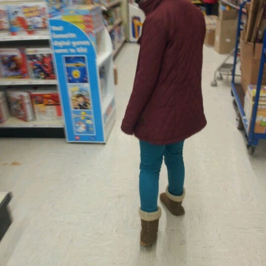 Toys"R"Us (Now Closed) Toy Store in Ipswich