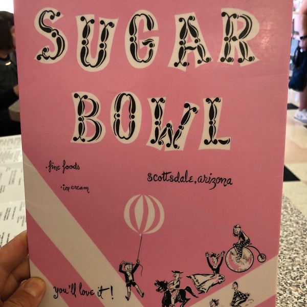 9/24/2022에 Louis K.님이 Sugar Bowl Ice Cream Parlor Restaurant에서 찍은 사진