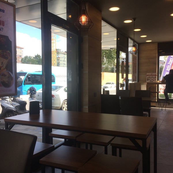 Photos at Domino's Pizza Orhantepe Orhantepe