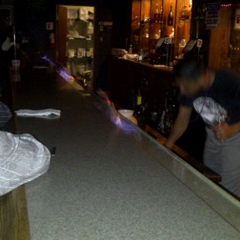 Foto diambil di Spikes Grill &amp; Bar oleh Shay W. pada 11/29/2011