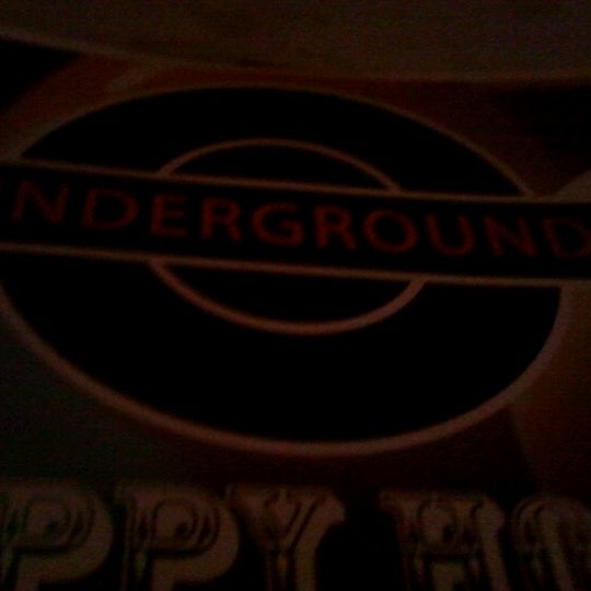 8/28/2012 tarihinde Dan R.ziyaretçi tarafından The Underground'de çekilen fotoğraf