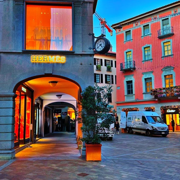 Foto tirada no(a) Lugano por Majed em 11/21/2023