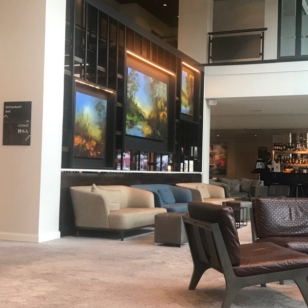 Foto scattata a The Hague Marriott Hotel da Fatma M. il 8/15/2018