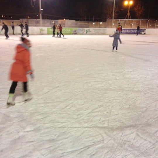 Луганск каток пингвин карта