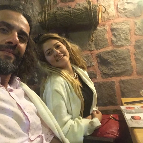 Foto diambil di Osman Bey Konağı Cafe Restorant oleh Hakan H. pada 9/28/2017