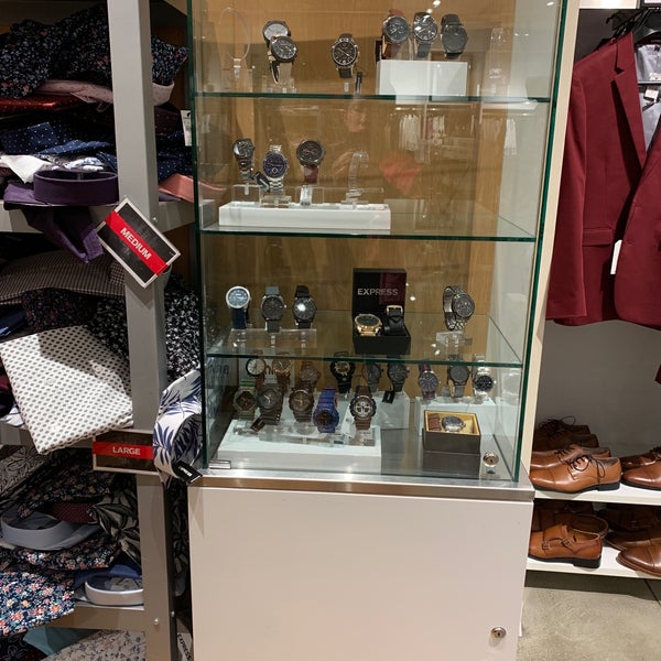 Express Clothing Store