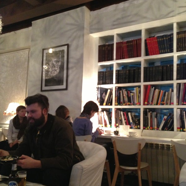 Photo taken at Biblioteka and Cafe by 💥Marinita on 3/31/2013