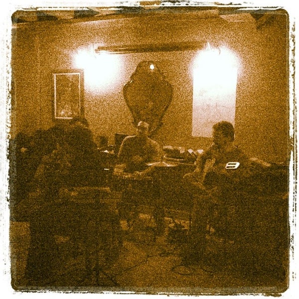 Кафе барин череповец на фанере. Шадринск комсомольская 13. Барин 7. Барин 7. 5.