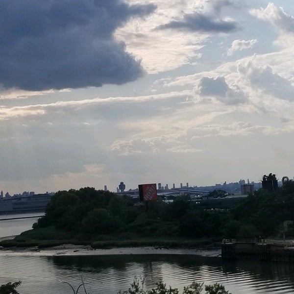 The Home Depot Flushing、NY