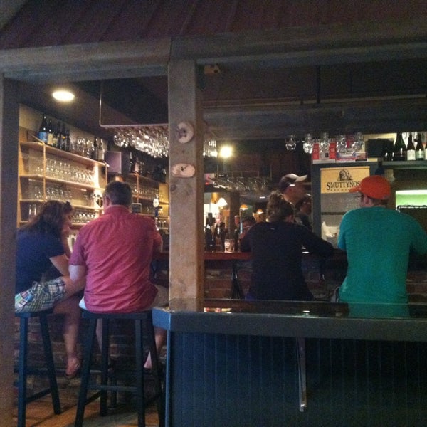 6/8/2013에 Seva K.님이 WHYM Craft Beer Cafe에서 찍은 사진