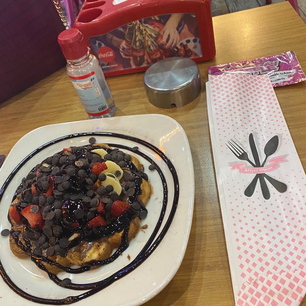 Photo taken at Meriday Waffle by Eda S. on 10/13/2021