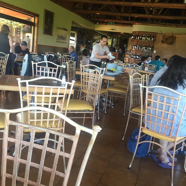 12/8/2015 tarihinde MARIA CECILIA V.ziyaretçi tarafından Restaurante Los Ganaderos'de çekilen fotoğraf
