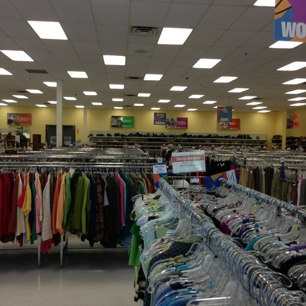 Goodwill - Thrift / Vintage Store in Roseville