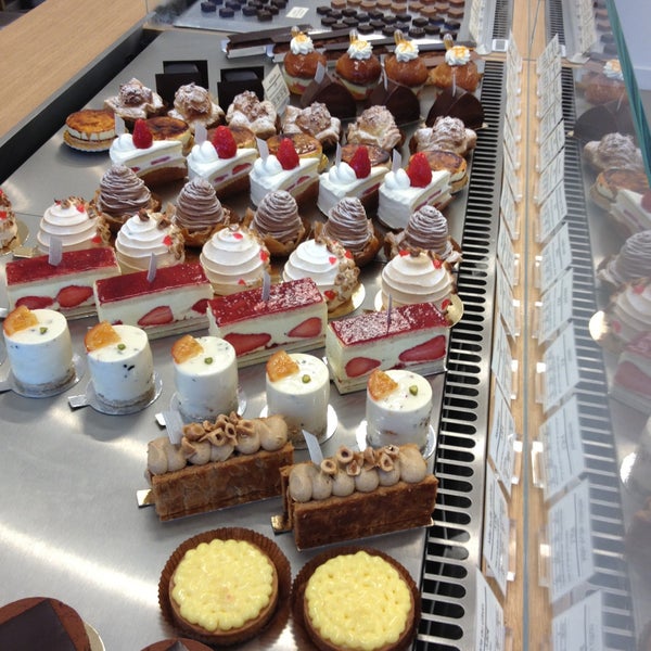 Mori Yoshida Pastry Shop In Paris