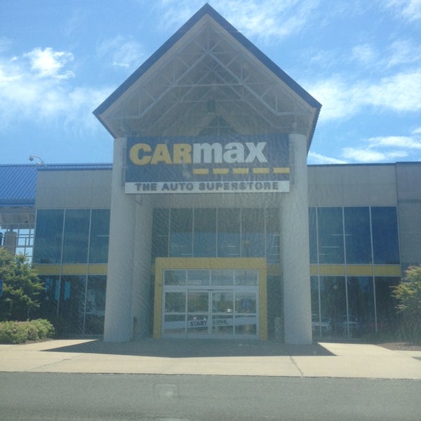 CarMax North Meadows 89 Weston St.