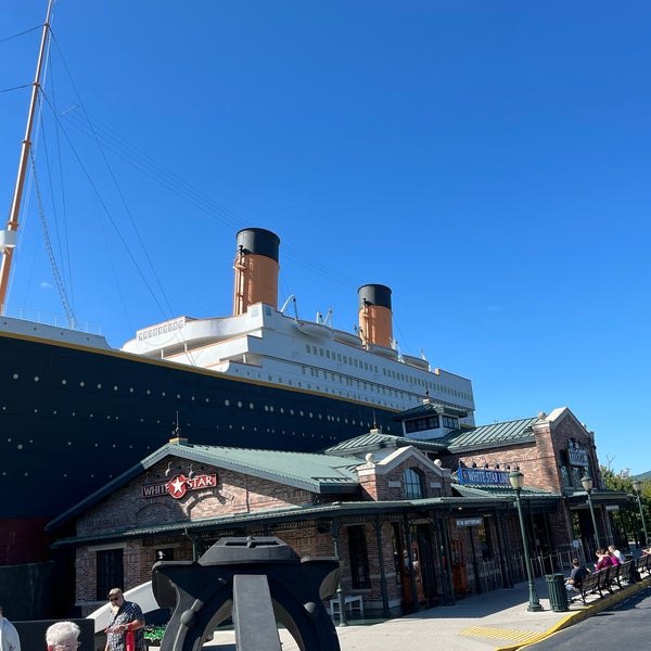 Photo taken at Titanic Museum Attraction by Lindsay M. on 9/27/2022