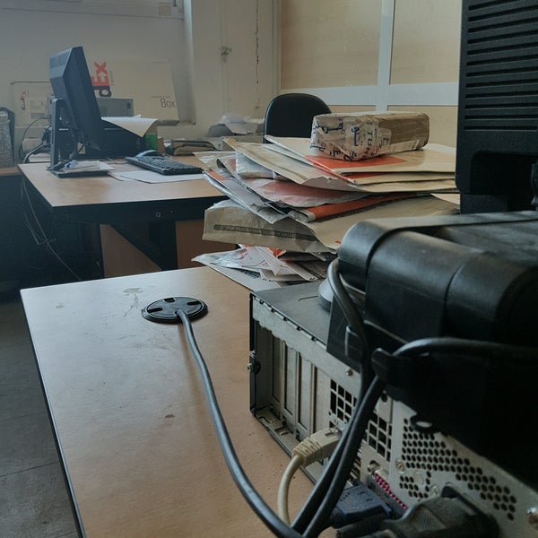 La Poste Centre de tri Bureau de poste
