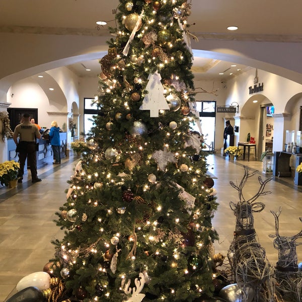 12/25/2019 tarihinde Monica K.ziyaretçi tarafından The Scottsdale Plaza Resort'de çekilen fotoğraf