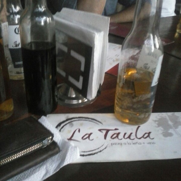 Photo taken at La Taula - Pizzas a la Leña by Mario E. P. on 6/15/2013