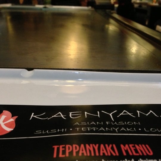 Photo taken at Kaenyama Sushi and Yakiniku by Yancie D. on 12/9/2012
