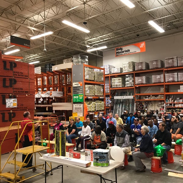 The Home Depot Baumarkt in Charlotte