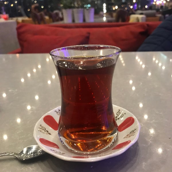 Photo prise au SoFıstıQ Lounge par Şükrü G. le12/20/2017