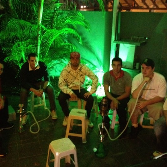 1/14/2013 tarihinde Rafael F.ziyaretçi tarafından Empório do Arguile - Hookah Lounge'de çekilen fotoğraf