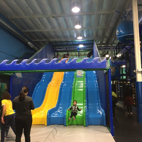 La Petite Playhouse 3 tips from 304 visitors