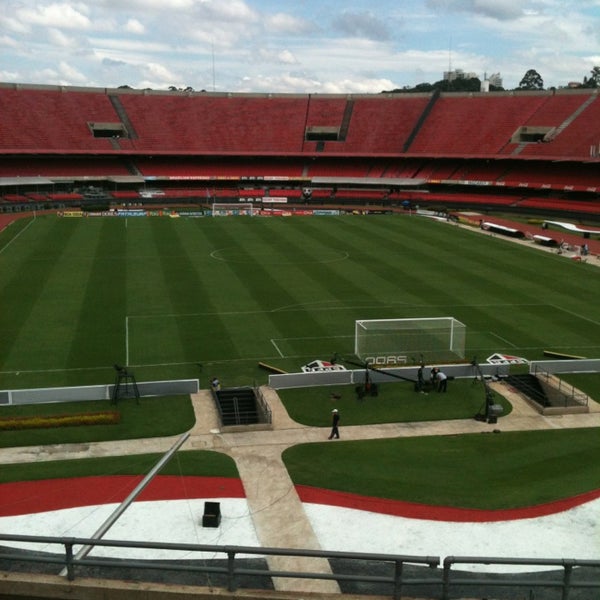 Fotos em Estádio Cícero Pompeu de Toledo (Morumbi) - Morumbi - São ...