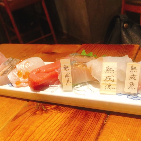 Photos at 地魚食堂 鯛之鯛 難波店 - Sake Bar in 大阪市