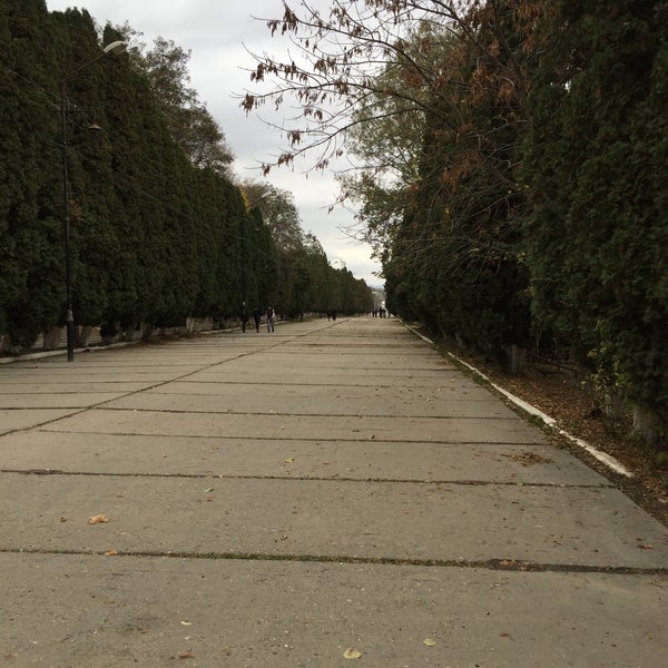 Площадь буйнакска
