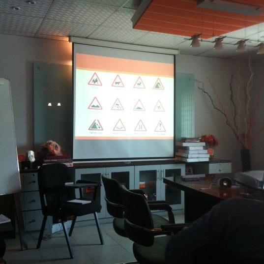 Tnt express corporate office 2 visitors