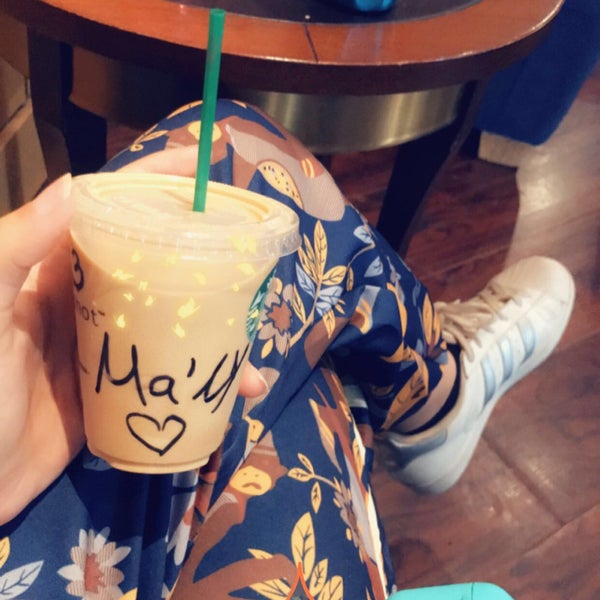 Foto tirada no(a) Starbucks por . .. em 8/22/2018
