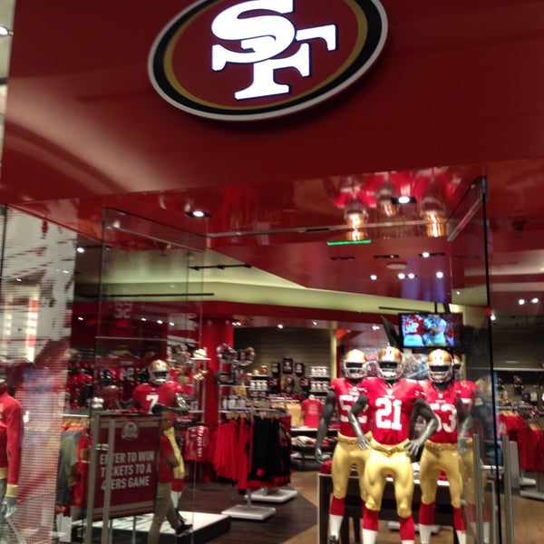 Photos at San Francisco 49ers Team Store - Clothing Store in SoMa