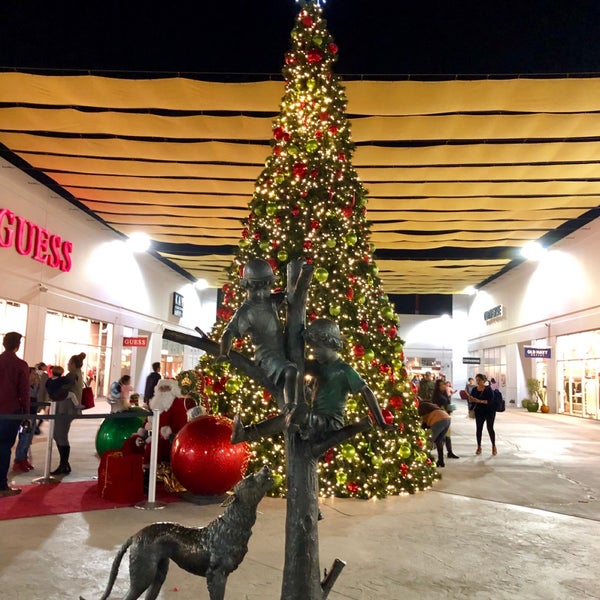 Photo taken at Gran Plaza Outlets by Pukis 🐾🐕💕 on 12/17/2018