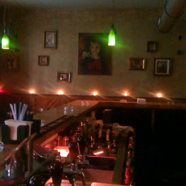 Bukowski's Bar - Cocktail Bar in Praha 3